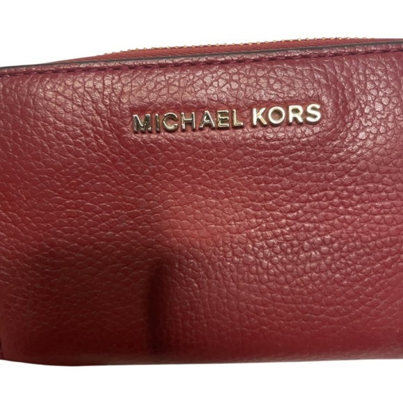 Small Michael Kors Small Pebbled Leather Wallet 🤍 - Picture 5 of 10